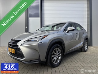 Lexus NX 300h AWD Luxury Line