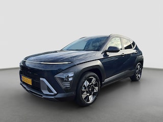 Hyundai Kona 1.6 GDI 141pk HEV Premium Sky | Premium audio | 360 camera | Schuif-kanteldak | Bestuurdersstoel met geheugen | Adaptive cruise control | Dodehoek detectie | Full LED koplampen | Stoelverwarming | Stoelventilatie | Stuurverwarming