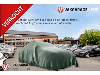 BMW iX3 Executive 80 kWh | Panoramadak | Camera | Trekhaak | Sfeerverlichting | Apple Carplay | Night Pakket |