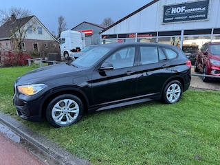 BMW X1 XDrive25e Business Edition Plus NAVI / TREKHAAK