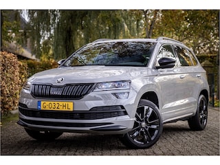 Skoda Karoq 1.5 TSI ACT Sportline Business Panorama Canton ACC Camera
