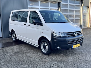 Volkswagen Transporter Kombi 2.0 TDI DSG Automaat L1H1 BTW en BPM vrij Airco Cruise control Marge Trekhaak PDC 1e eigenaar Ideaal voor ombouw naar camper Euro 5