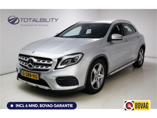 Mercedes-Benz GLA 180 Business Solution AMG | Trekhaak | Led | Stoelverw. | Navigatie | Climate control | All season banden, Keyless entry/start, Electrische achterklep