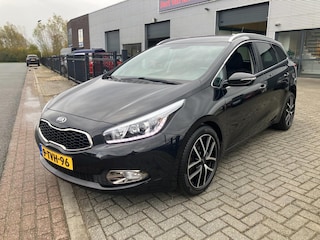 Kia Ceed Cee'd Sportswagon 1.6 GDI World cup Edition