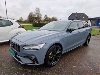 Volvo V90 2.0 T6 AWD R-Design, Pano, Ultra Dark, H en K, Trekhaak, 360 camera, 20 inch,
