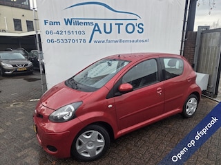 Toyota Aygo 1.0-12V Aspir. Red