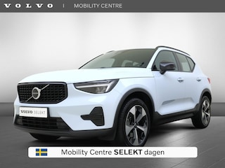 Volvo XC40 B4 Plus Dark | Trekhaak | Dodehoekdetectie | Harman/Kardon |