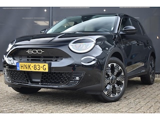 Fiat 600 e La Prima 54 kWh 156pk 3 Fase 8 Jaar Garantie! | Vol-Leder | Massage | Adaptive Cruise | Elektr. Achterklep | Stoelverwarming | !!