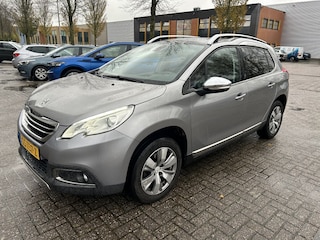 Peugeot 2008 1.2 PureTech Allure 110PK NAVI PANO TRHK NAP!