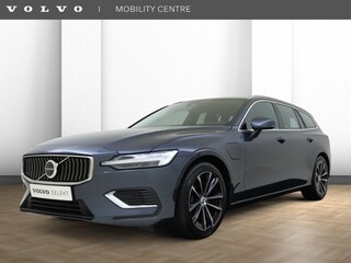 Volvo V60 T6 AWD Essential | Trekhaak | Climate Pack | Driver Assist Pack