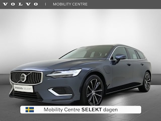 Volvo V60 T6 AWD Essential | Trekhaak | Climate Pack | Driver Assist Pack