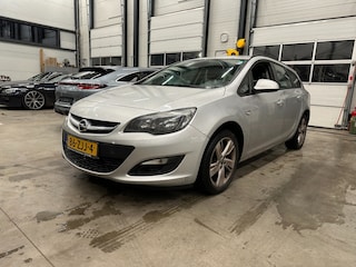 Opel Astra Sports Tourer 1.4 Cosmo Navi. Trekhaak