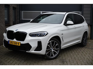 BMW X3 xDrive30e High Executive M Sport / Trekhaak / Pano