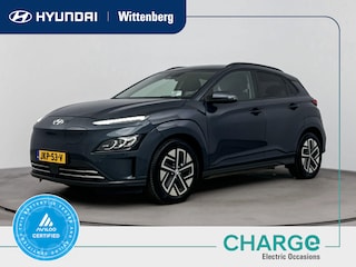 Hyundai Kona EV COMFORT 64 kWh | FACELIFT MODEL | CAMERA | CLIMA | CRUISE | PRIVACY GLASS | 17'' LM VELGEN | FABRIEKSGARANTIE GELDIG T/M 4-2027! |