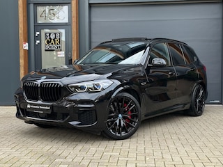 BMW X5 XDrive45e High Executive M Sport 4 Wiel Sturing, Pano, Laser, Luchtvering, Softclose, Shadowline etc!