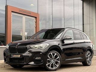BMW X1 xDrive25e High Executive M-Sport | Led | Afn Trekhaak | Stoelverwarming | DAB | Cruise |