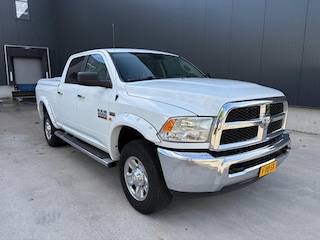 Dodge Ram 2500 SLT Hemi 5.7 V8