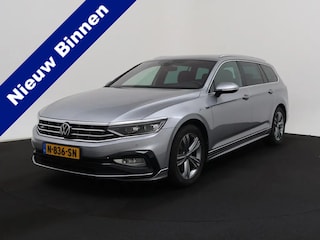 Volkswagen Passat Variant 1.5 TSI R-Line Business + | Clima | Winterpakket |  01-2022 104.241 KM