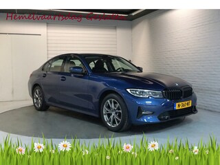 BMW 318i Automaat | Carplay | LED | DAB+ | Sportstoel | Half leer