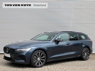 Volvo V60 2.0 T6 Plug-in hybrid AWD Plus Dark Automaat / 360* camera / Trekhaak / Verwarmd voorruit / Long range accu / All season banden