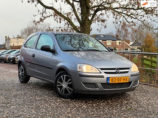 Opel Corsa 1.2-16V Rhythm | Nieuwe apk + '' 176.000 KM '' Nu € 1.975,-!!!