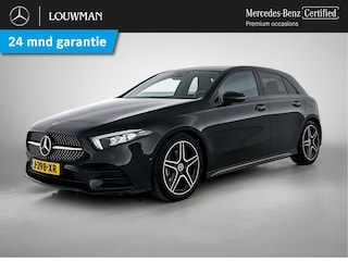Mercedes-Benz A-klasse 160 Business Solution AMG Nightpakket | Trekhaak | Sfeerverlichting | Augmented Reality | Led | Parkeerpakket met Camera | Inclusief 24 maanden Mercedes-Benz Certified garantie voor Europa.