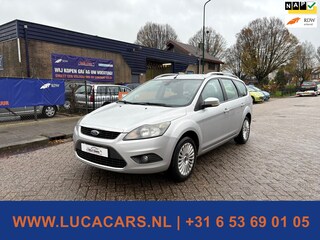 Ford Focus Wagon 1.8 Limited NIEUWE APK!