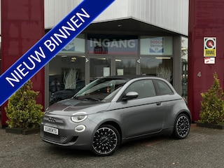 Fiat 500 Icon 42 kWh | LMV 17" | LED | Camera | Draadloos tel lader Tijdelijke Black friday deal, nu van 16750.- voor 15950.-