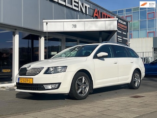 Skoda Octavia Combi 1.6 TDI DSG Ambition Businessline