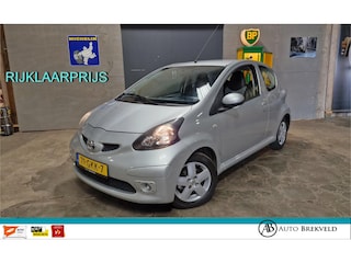 Toyota Aygo 1.0-12V Sport 68PK | Rijklaarprijs | Airco | Leder | LMV | NAP