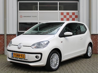 Volkswagen Up 1.0 60PK High up! /AIRCO/Stoelverwarming/CV/15'LM/ISOFIX/Mistlampen/AUX/Elek. ramen!