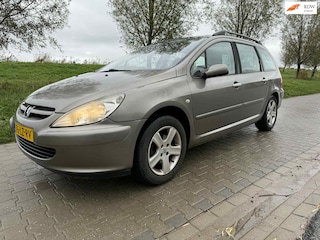 Peugeot 307 SW 2.0 16V incl apk !