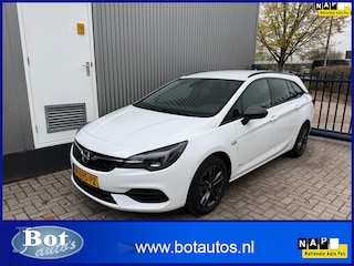 Opel Astra Sports Tourer 1.2 Design & Tech ECC / CRUISE / NAVI / CAMERA / TREKHAAK / LMV