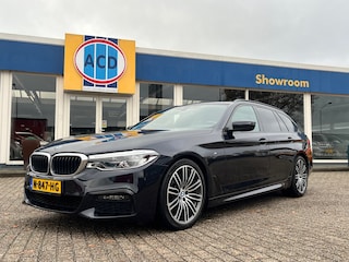 BMW 5-serie Touring 520i High Executive M-Sport | M-Pakket | PanoramaDak | Trekhaak afneembaar | Bj. 12-2019 |