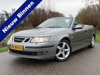 Saab 9-3 Cabrio 1.8t Vector Automaat / Leder / Clima / Stoelverwarming / 17" Velgen / Xenon / PDC / Cruise /