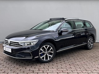 Volkswagen Passat 1.4 PHEV GTE Highline, Panoramadak, Adap. Cruise