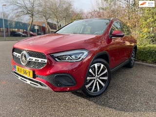 Mercedes-Benz GLA 250 e Progressive I Panorama Dak I Sfeerverlichting I Apple Carplay