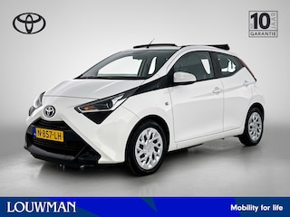 Toyota Aygo 1.0 VVT-i x-play cabrio | 1e Eigenaar | NIEUW GELEVERD EN ONDERHOUDEN | Apple Carplay / Android Auto | sl 51