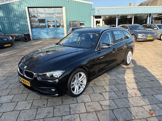 BMW 3-serie Touring 320i Corporate Lease