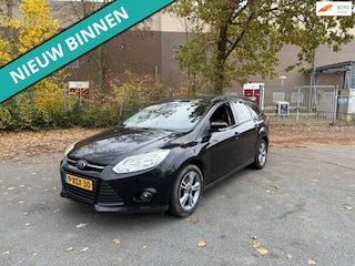 Ford Focus Wagon 1.0 EcoBoost Titanium LET OP MOTOR LOOPT ONREGELMATIG