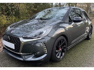 DS 3 1.2 Performance RACING 2017 110PK CAMERA NAVI APPLE CARPLAY CRUISE