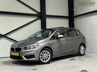 BMW 2-serie Tourer 218i Business Aut. | panorama | navi | hud |