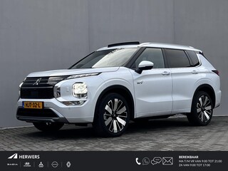 Mitsubishi Outlander 2.4 PHEV Instyle AWD 306 pk Automaat / Fabrieksgarantie tot 04-2033 / Panorama schuifdak / 1.600 kg trekgewicht / HUD / Camera 360° / Elektrische stoelen en klep / Stuur-, stoel- en achterbankverwarming / Leder / 20"LM wielen /