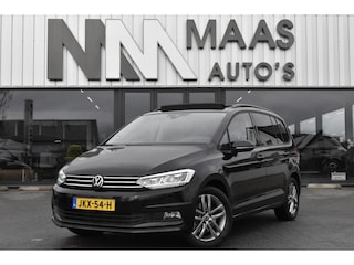 Volkswagen Touran 1.5 TSI Business 7p Pano - Trekhaak - BTW
