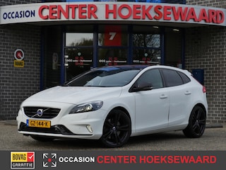 Volvo V40 2.0 T5 245PK Geartronic Carbon Edition | Polestar Uitlaat | 2x PDC | Carplay | Winterpack | H&K speakers |