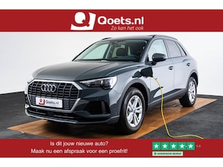 Audi Q3 45 TFSI e edition Panoramadak -Cruise Control - Getinte Ruiten - Buitenspiegels, elektrisch inklapbaar - Sportstoelen - Stoelen, vóór verwarmbaar - MMI Navigation Plus - LED-lichtpakket - Parkeerhulp achter -