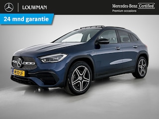 Mercedes-Benz GLA 250 e Business Solution AMG Limited AMG Line | Night Pakket | Panorama Schuif-Kanteldak | Ledkoplampen | Sfeerverlichting | Memory voorstoelen. Inclusief 24 maanden MB Certified garantie voor Europa.