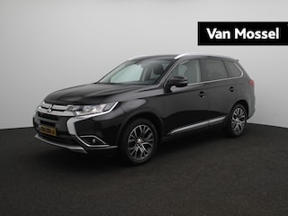 Mitsubishi Outlander 2.0 Connect Pro Aut. | Eerste Eigenaar | Trekhaak | LED | Stoel & Stuur Verwarming | Camera |