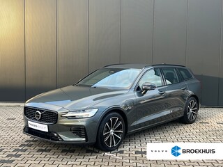 Volvo V60 2.0 T6 Plug-in hybrid AWD Plus Dark | Trekhaak | Sportstoelen | 360 Camera | Stoel en stuurwielverwarming | Voorruit verwarming | Adaptieve cruise control |