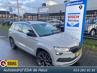 Skoda Karoq 1.5 TSi 150pk ACT Sportline Business met o.a. stoel-/stuurverwarming, LED, 19", virtual cockpit, etc.